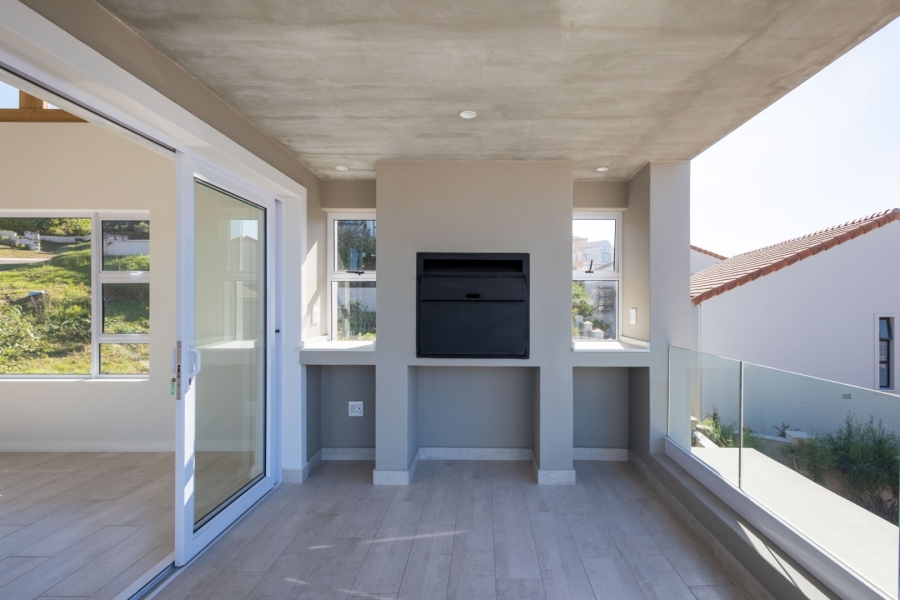 4 Bedroom Property for Sale in Summer Place Western Cape